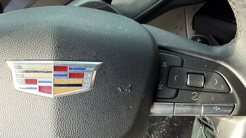 2023 Cadillac XT4 Luxury