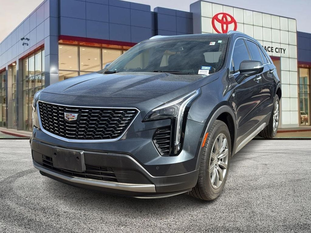 2021 Cadillac XT4 Premium Luxury