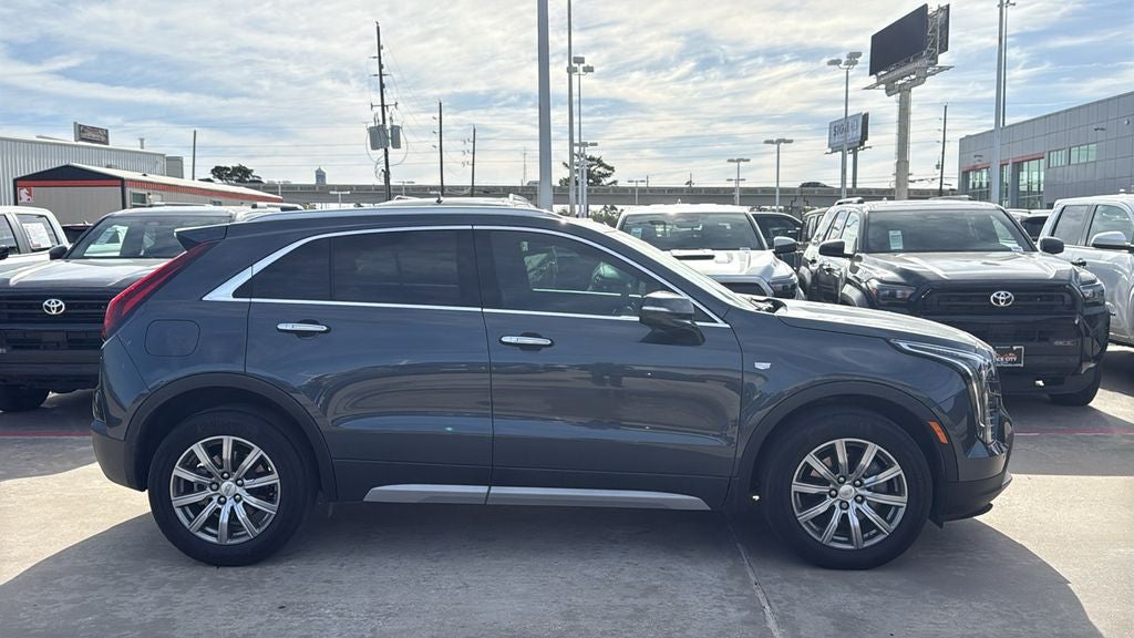 2021 Cadillac XT4 Premium Luxury