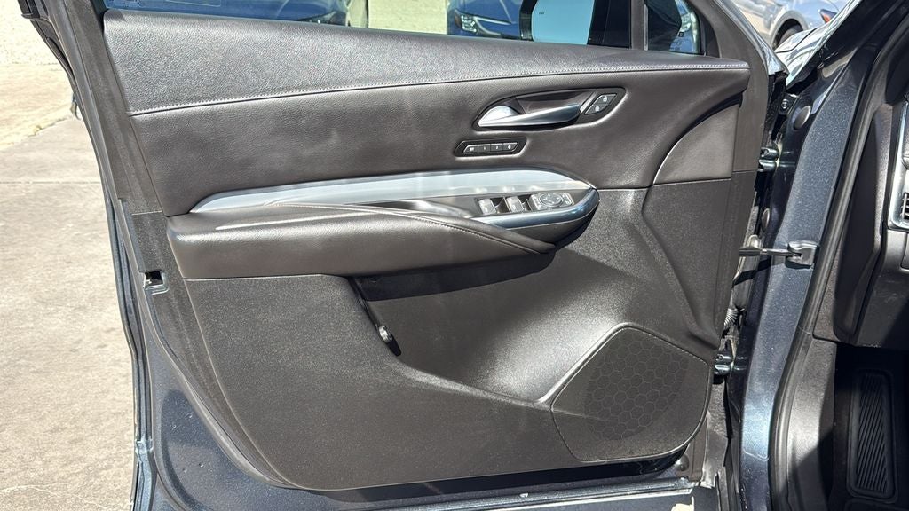 2021 Cadillac XT4 Premium Luxury