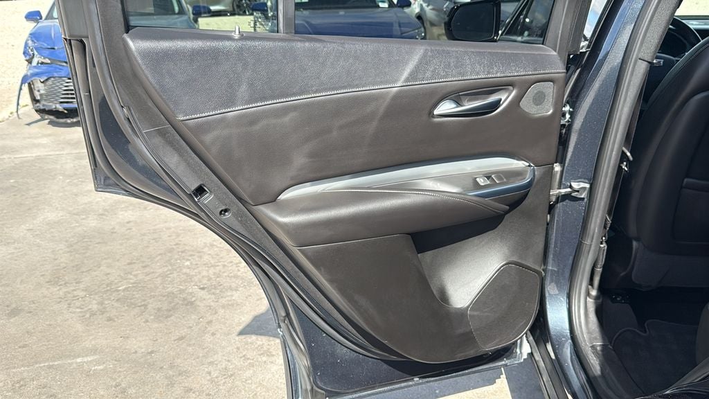 2021 Cadillac XT4 Premium Luxury