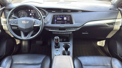 2021 Cadillac XT4 Premium Luxury