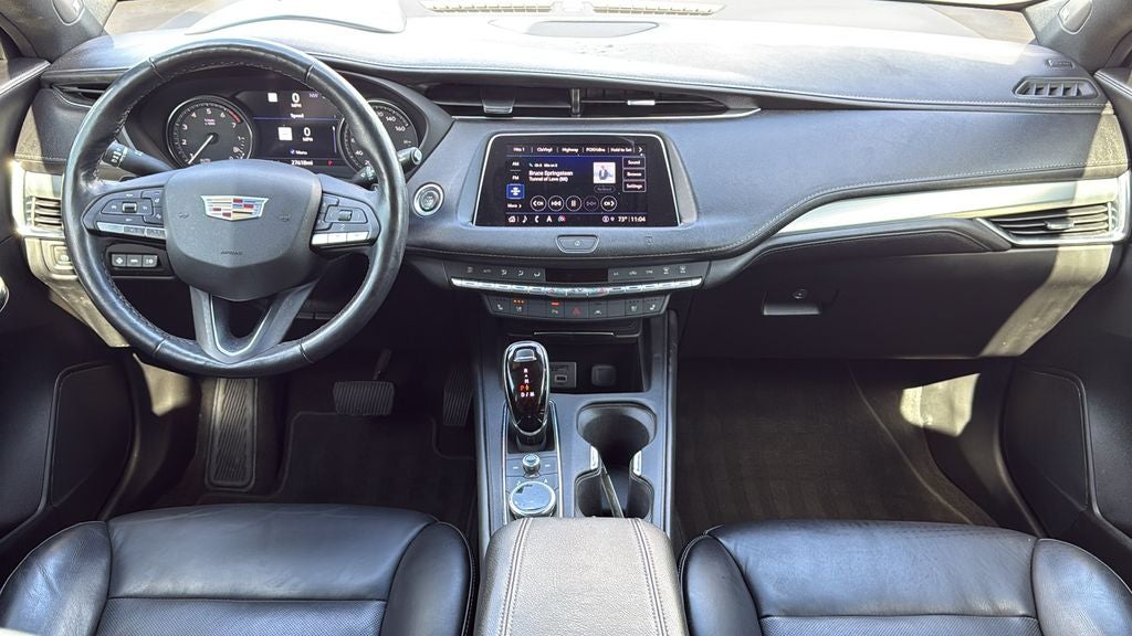 2021 Cadillac XT4 Premium Luxury