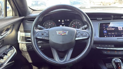 2021 Cadillac XT4 Premium Luxury