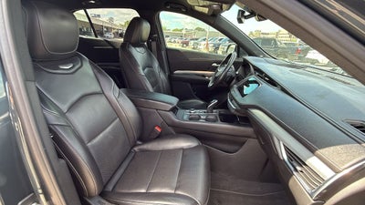 2021 Cadillac XT4 Premium Luxury
