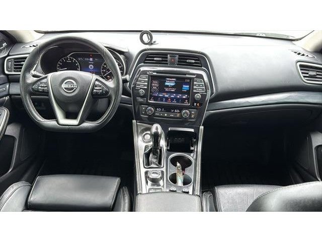 2023 Nissan Maxima Platinum