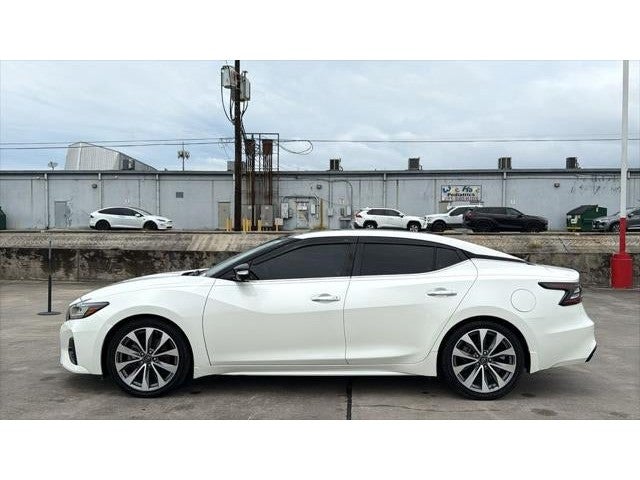 2023 Nissan Maxima Platinum