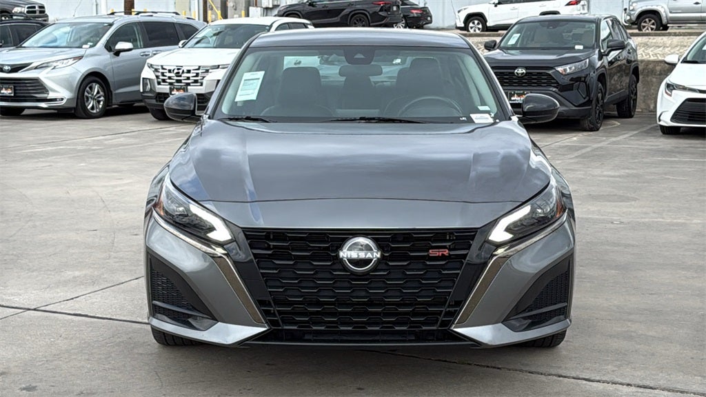 2025 Nissan Altima 2.5 SR