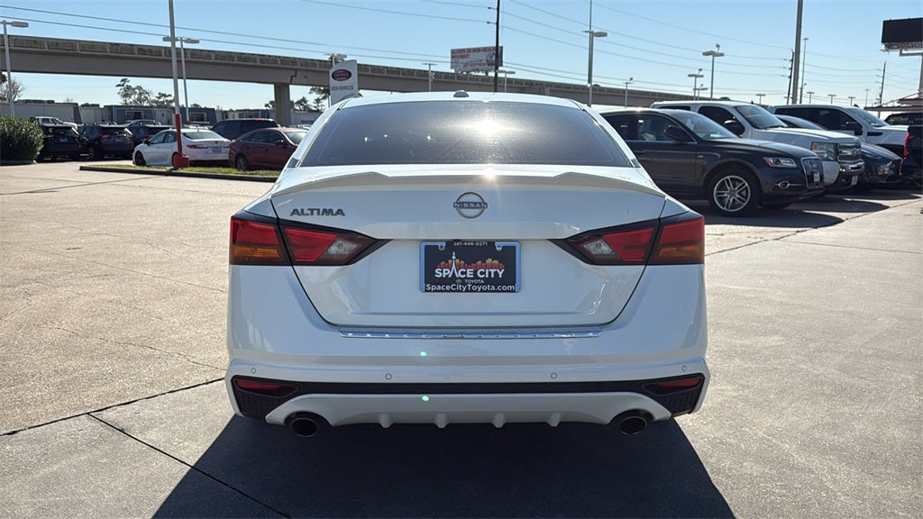 2023 Nissan Altima 2.5 SV