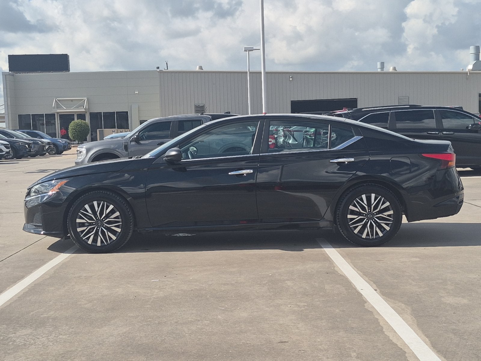 2025 Nissan Altima 2.5 SV