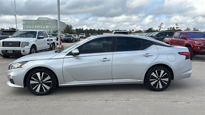 2021 Nissan Altima 2.5 SV