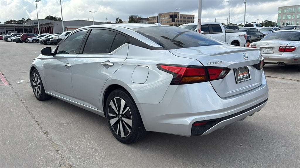 2021 Nissan Altima 2.5 SV
