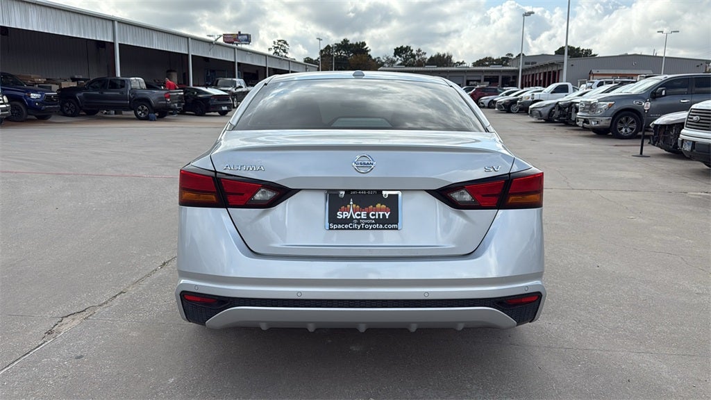 2021 Nissan Altima 2.5 SV