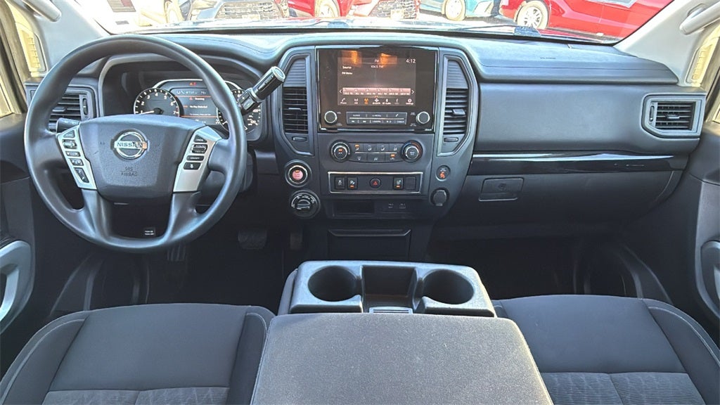 2022 Nissan Titan SV