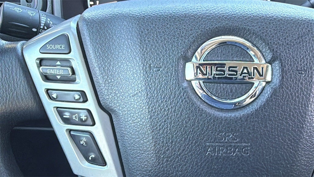 2022 Nissan Titan SV
