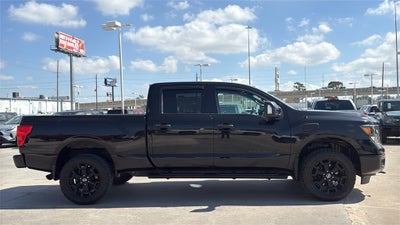 2018 Nissan Titan SV