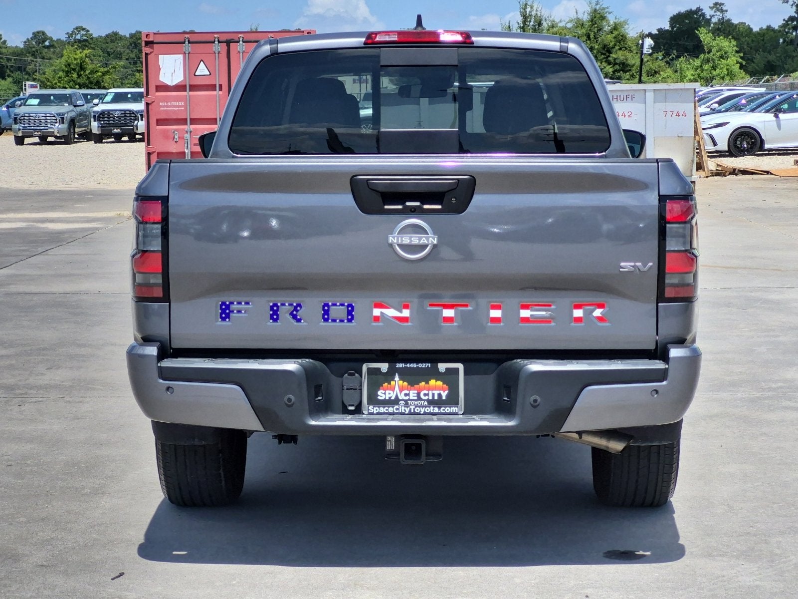 2024 Nissan Frontier SV