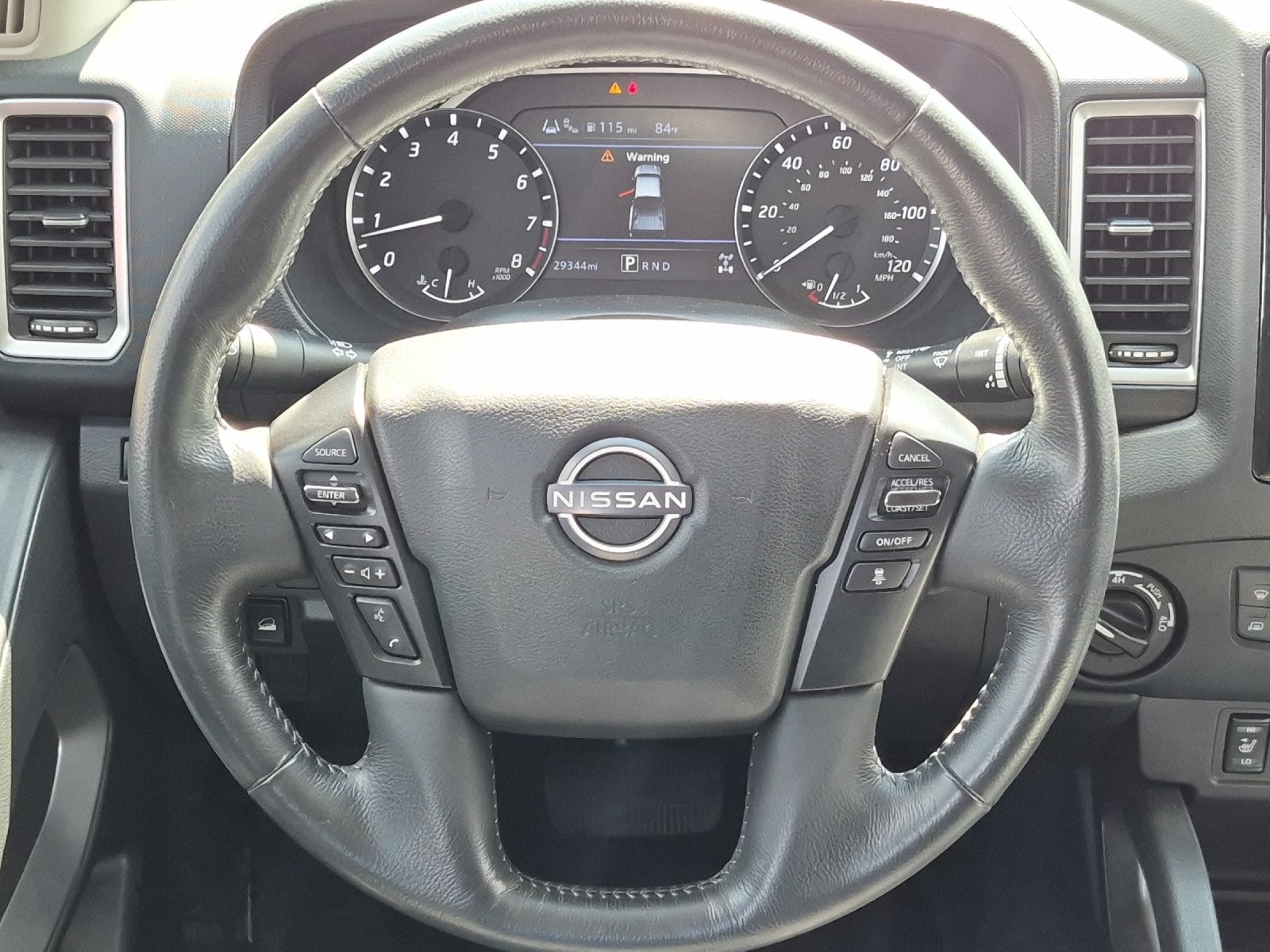 2022 Nissan Frontier SV