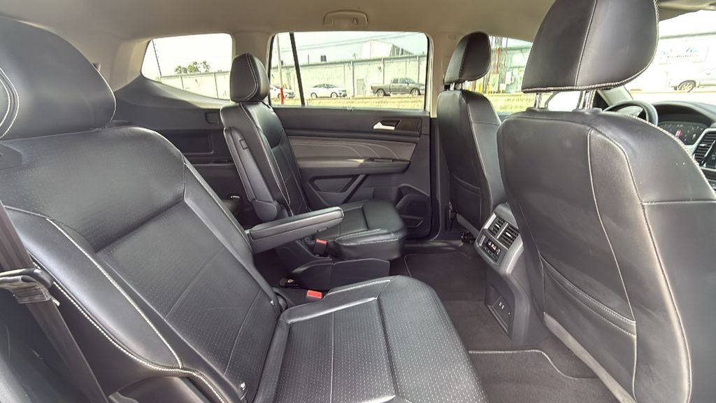 2022 Volkswagen Atlas 2.0T SE w/Technology