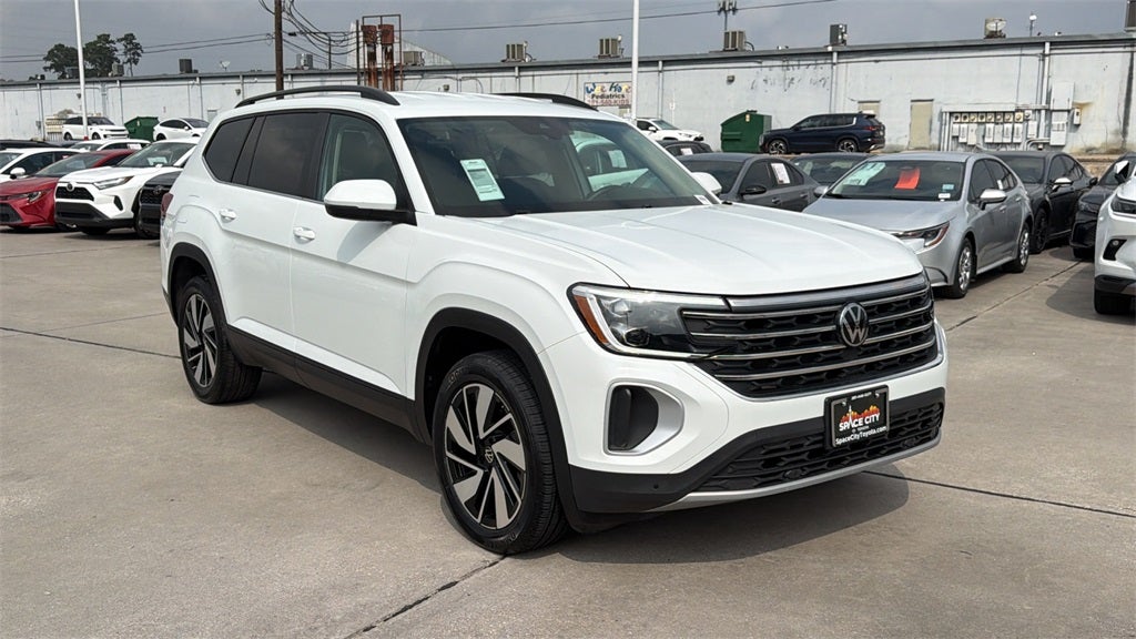 2025 Volkswagen Atlas 2.0T SE w/Technology
