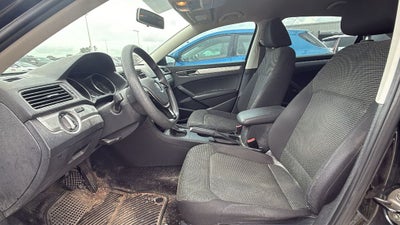 2017 Volkswagen Passat 1.8T S
