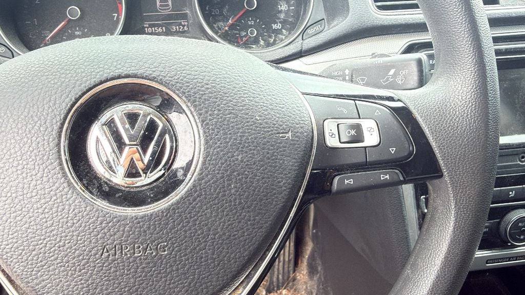 2017 Volkswagen Passat 1.8T S