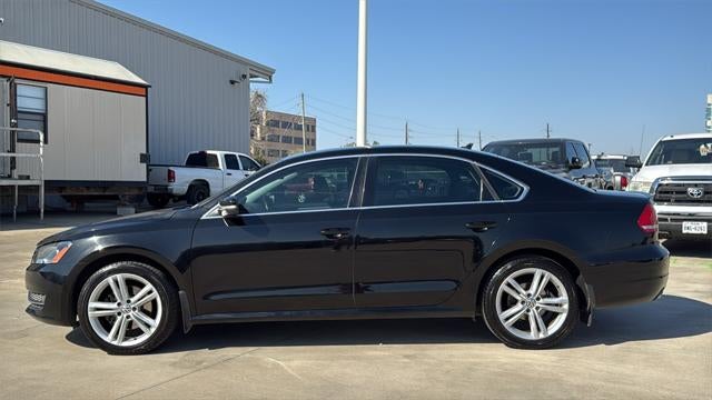 Used 2015 Volkswagen Passat SE with VIN 1VWBV7A33FC089899 for sale in Humble, TX