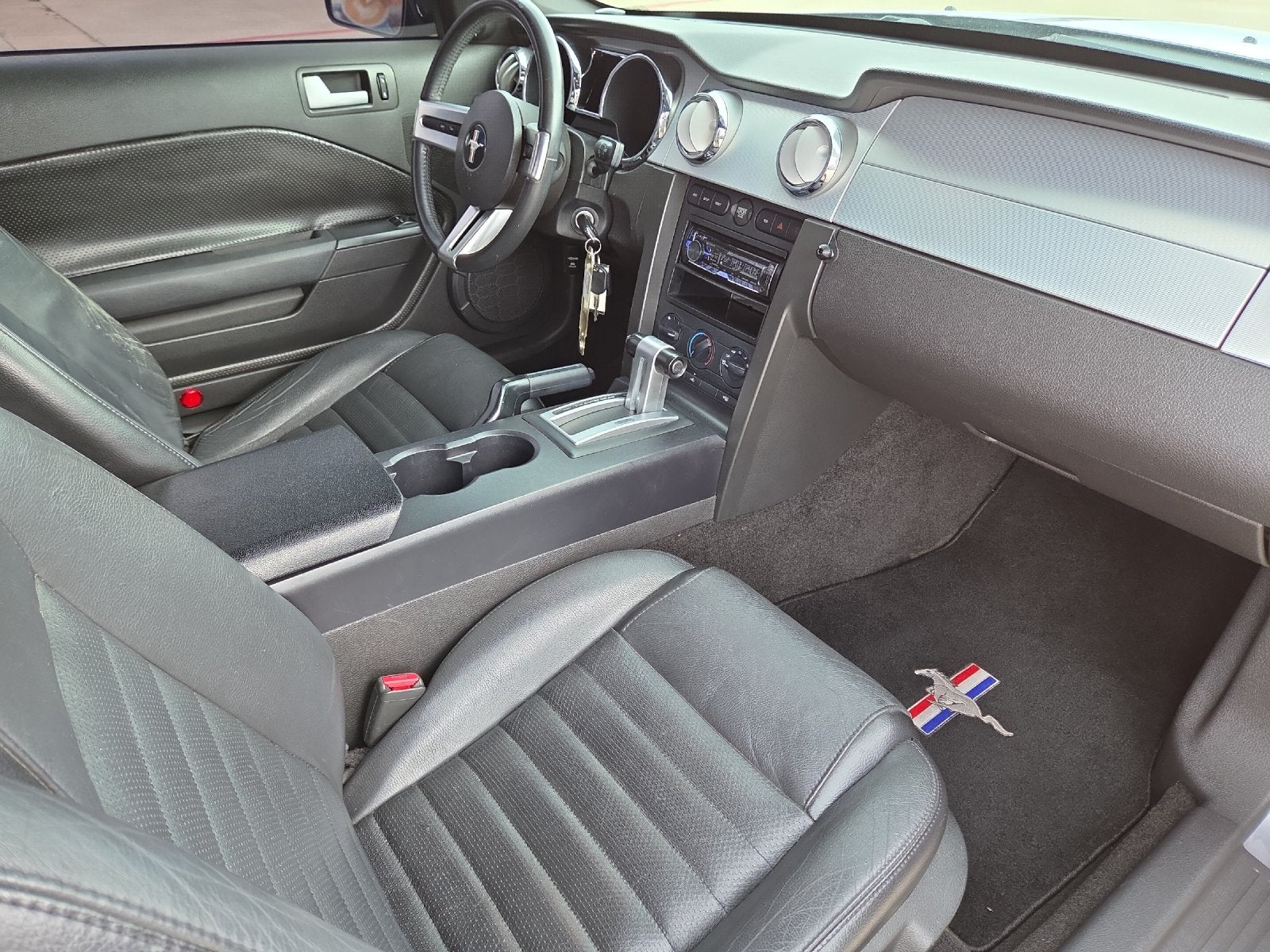 2006 Ford Mustang GT Deluxe