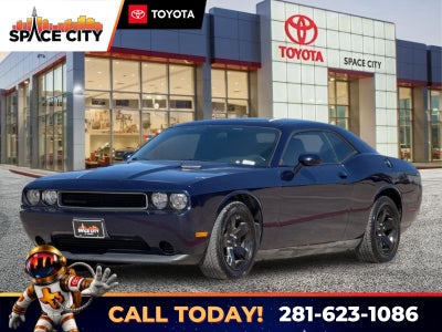 2013 Dodge Challenger SXT
