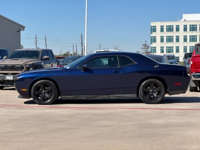 2013 Dodge Challenger SXT