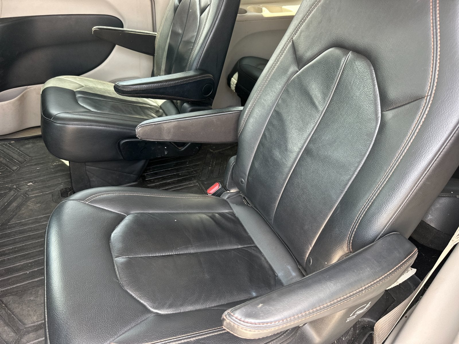 2017 Chrysler Pacifica Touring L
