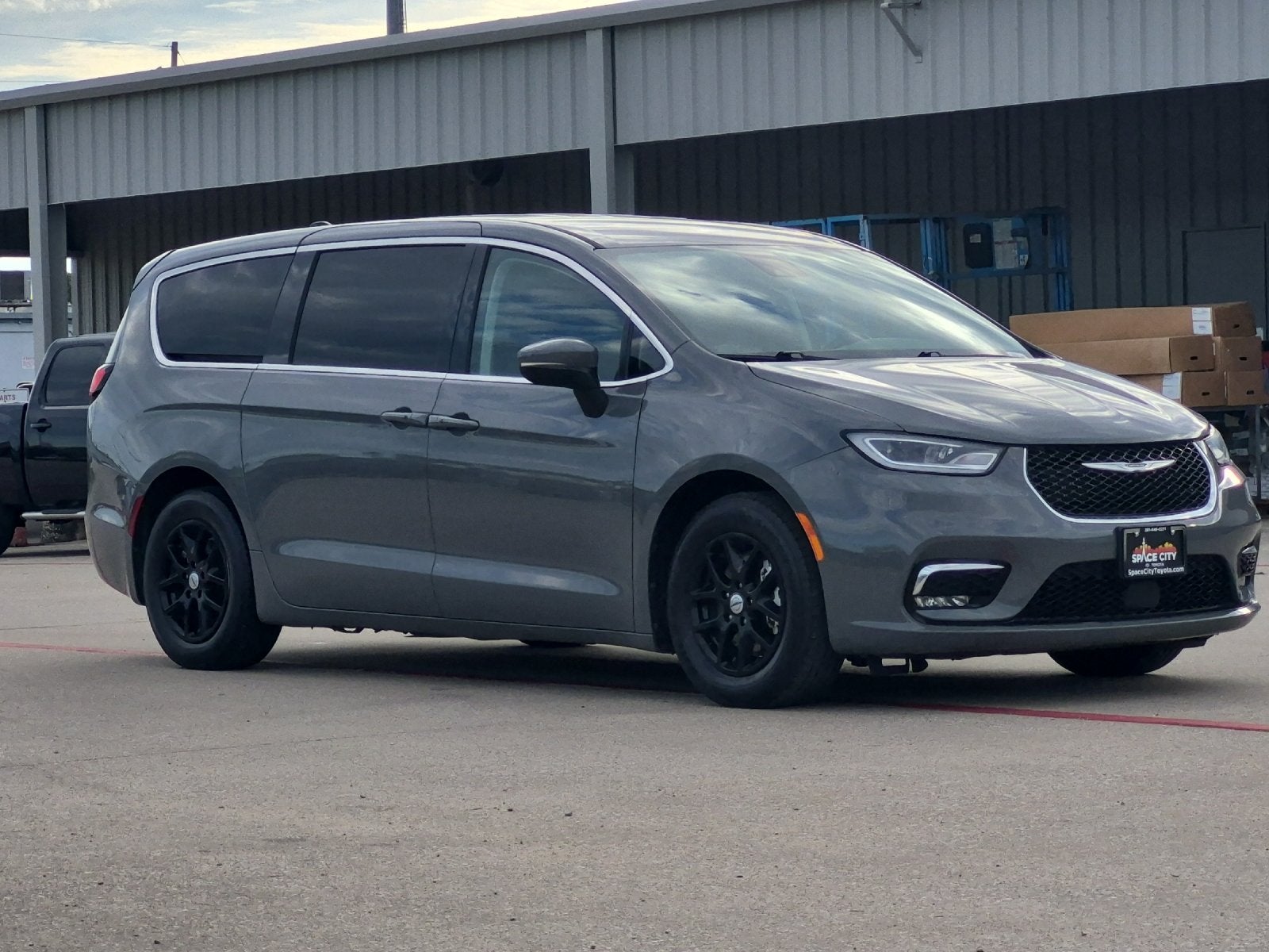 2023 Chrysler Pacifica Touring L