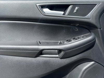 2021 Ford Edge SE