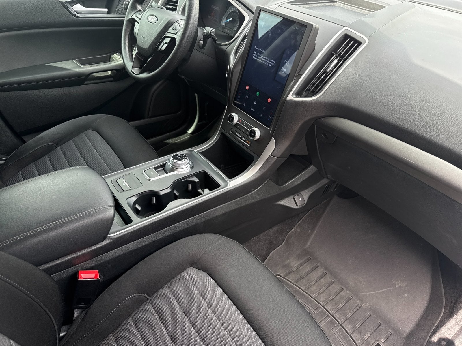 2021 Ford Edge SE