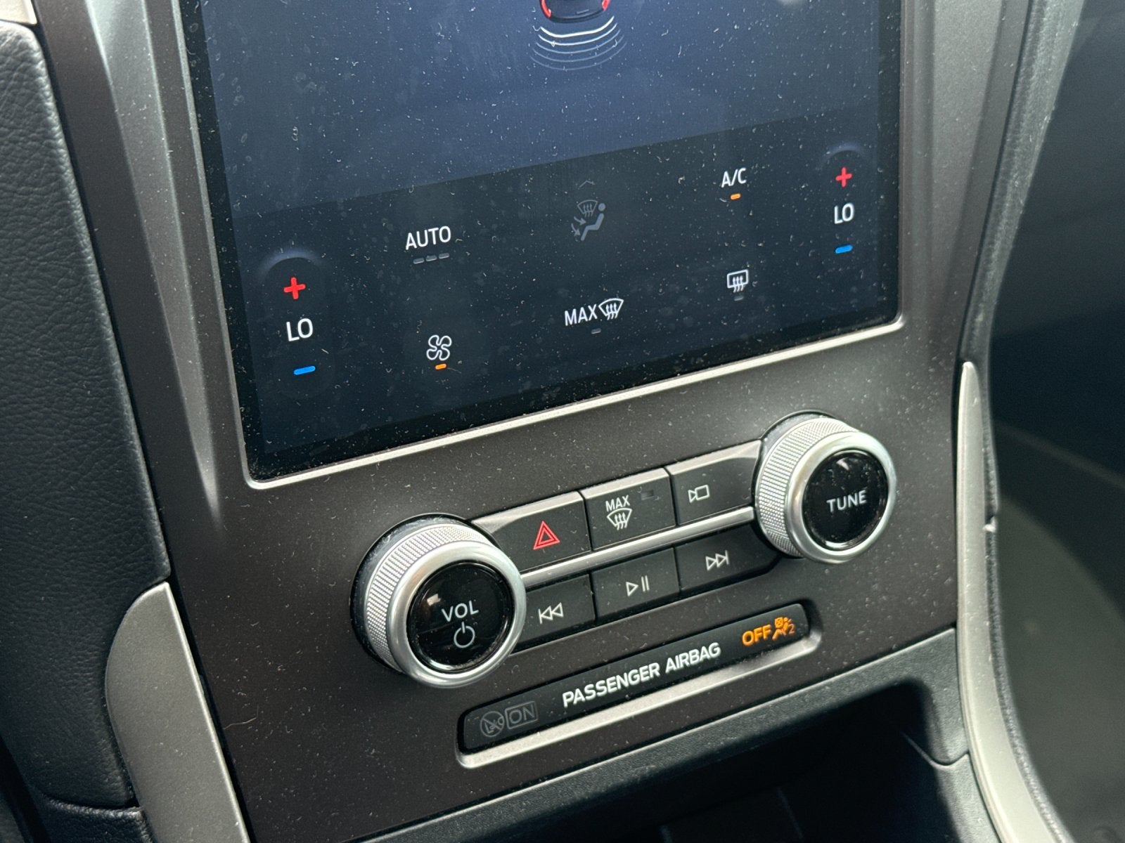 2021 Ford Edge SE