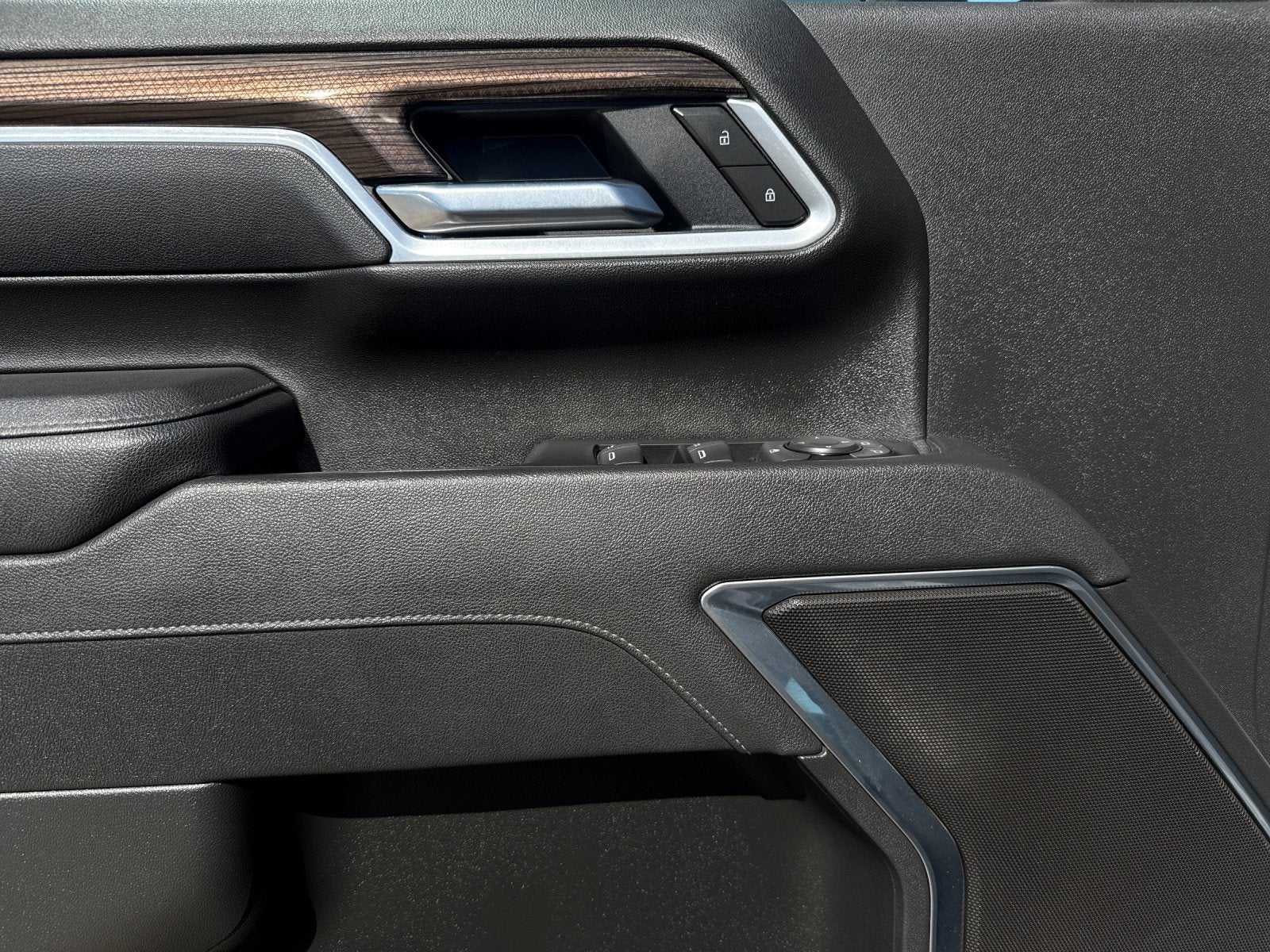 2025 Chevrolet Silverado HD LT