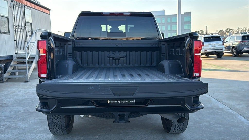2025 Chevrolet Silverado HD LT