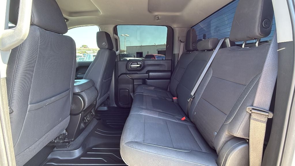 2024 Chevrolet Silverado HD Custom