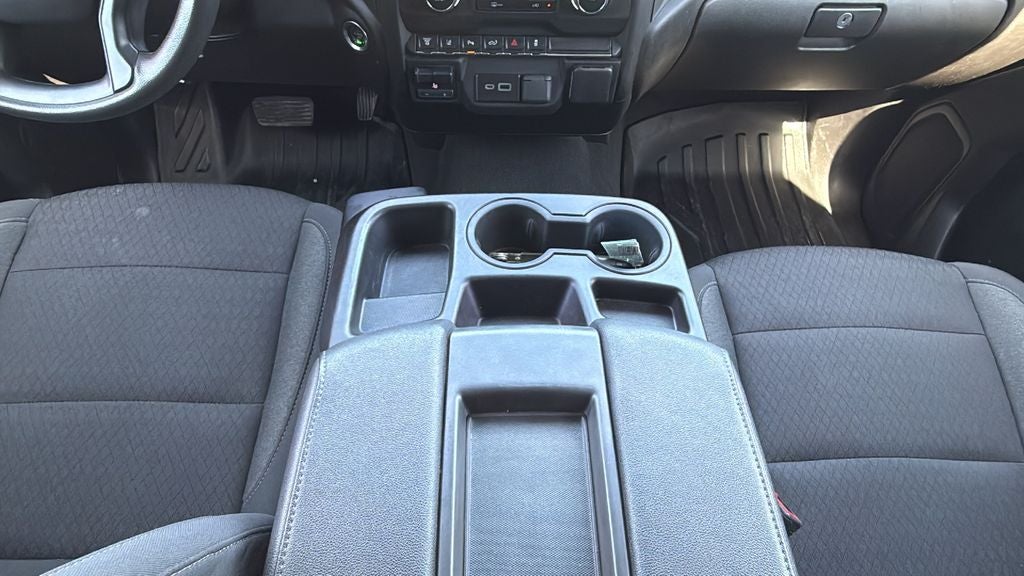 2024 Chevrolet Silverado HD Custom