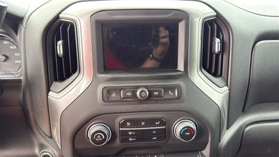 2024 Chevrolet Silverado HD Custom