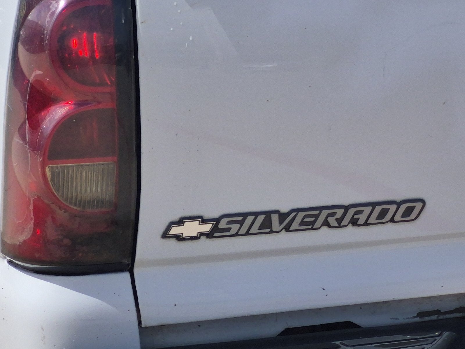 2005 Chevrolet Silverado LS