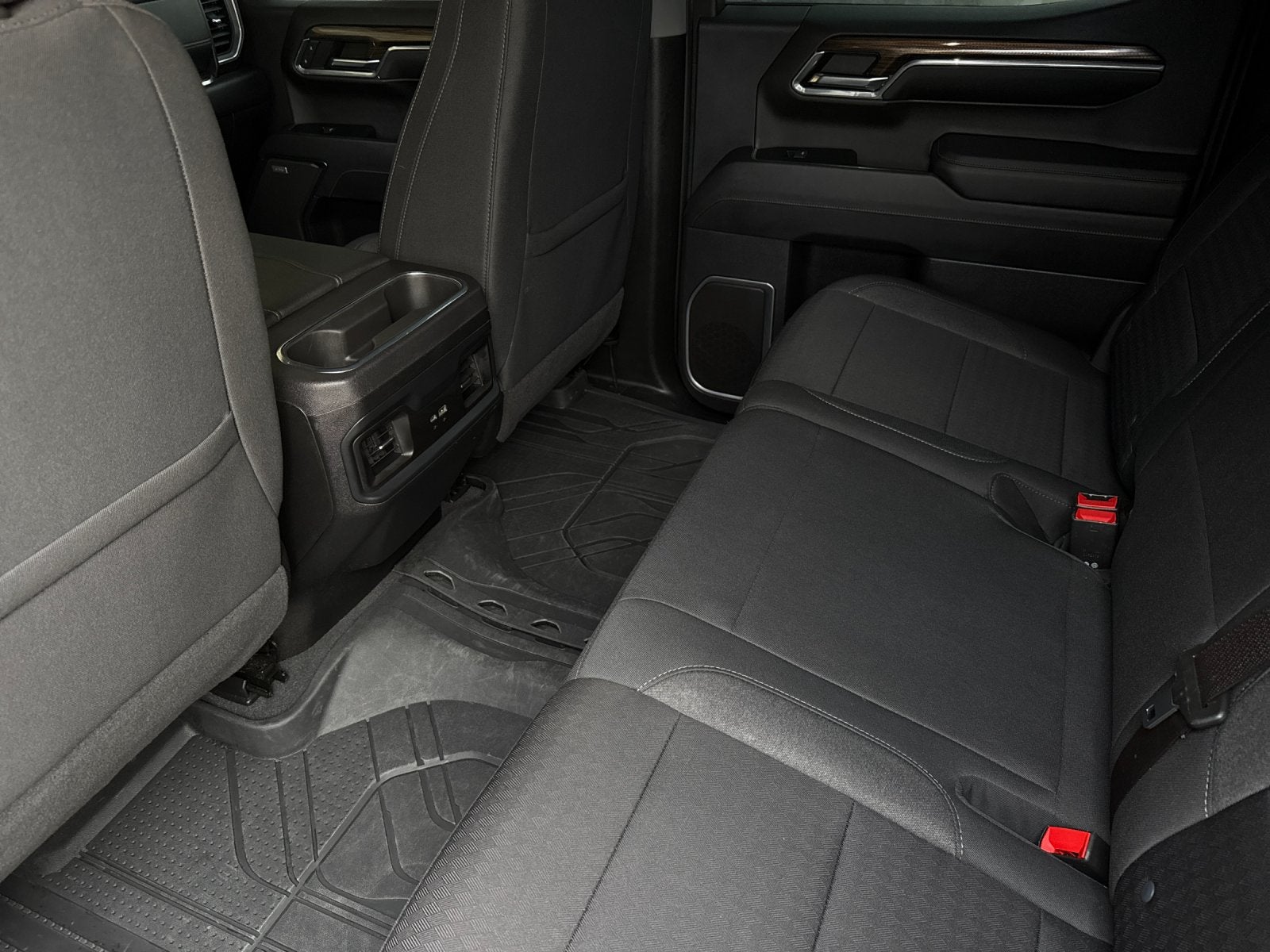 2023 Chevrolet Silverado RST