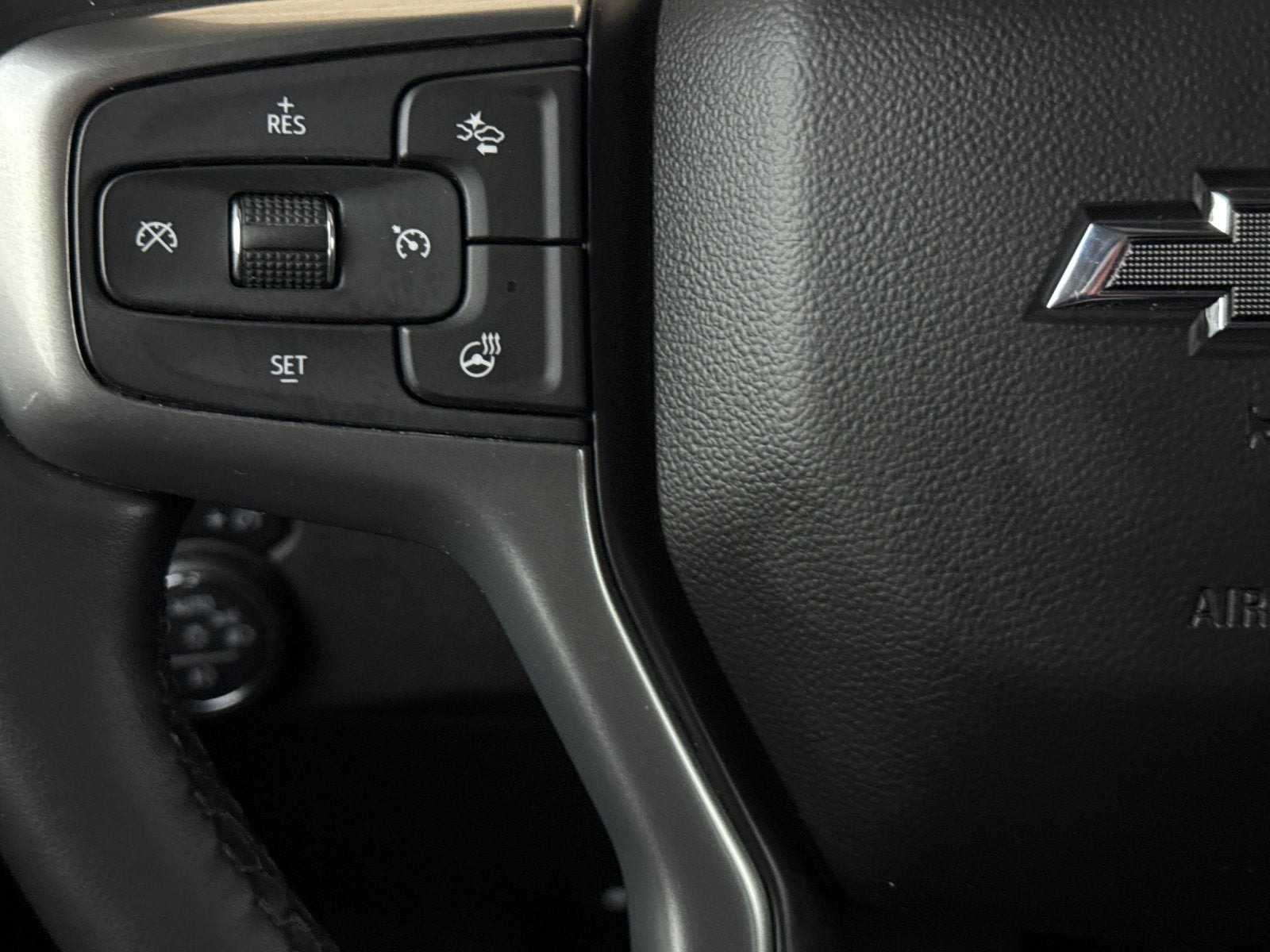 2023 Chevrolet Silverado RST