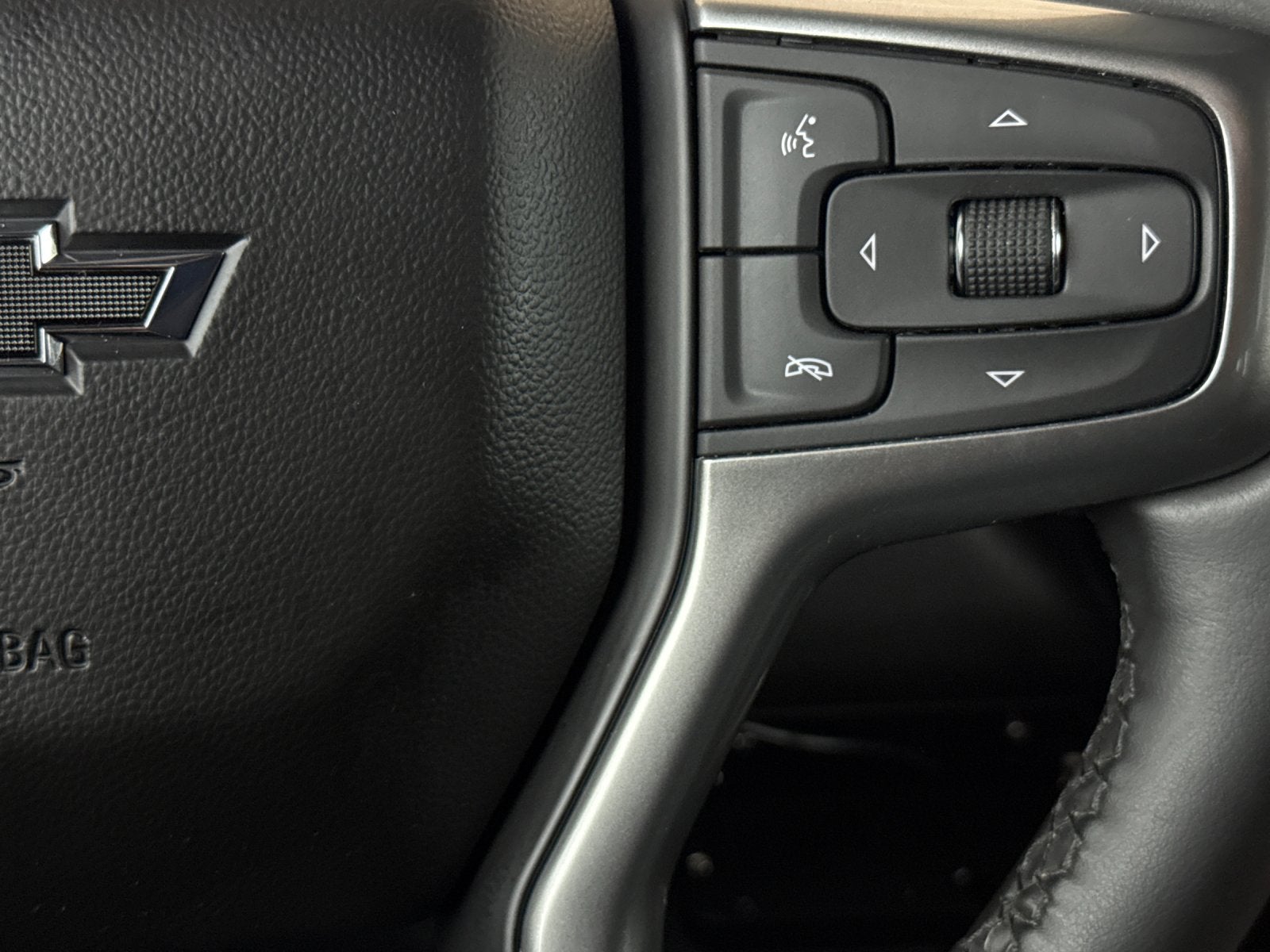 2023 Chevrolet Silverado RST