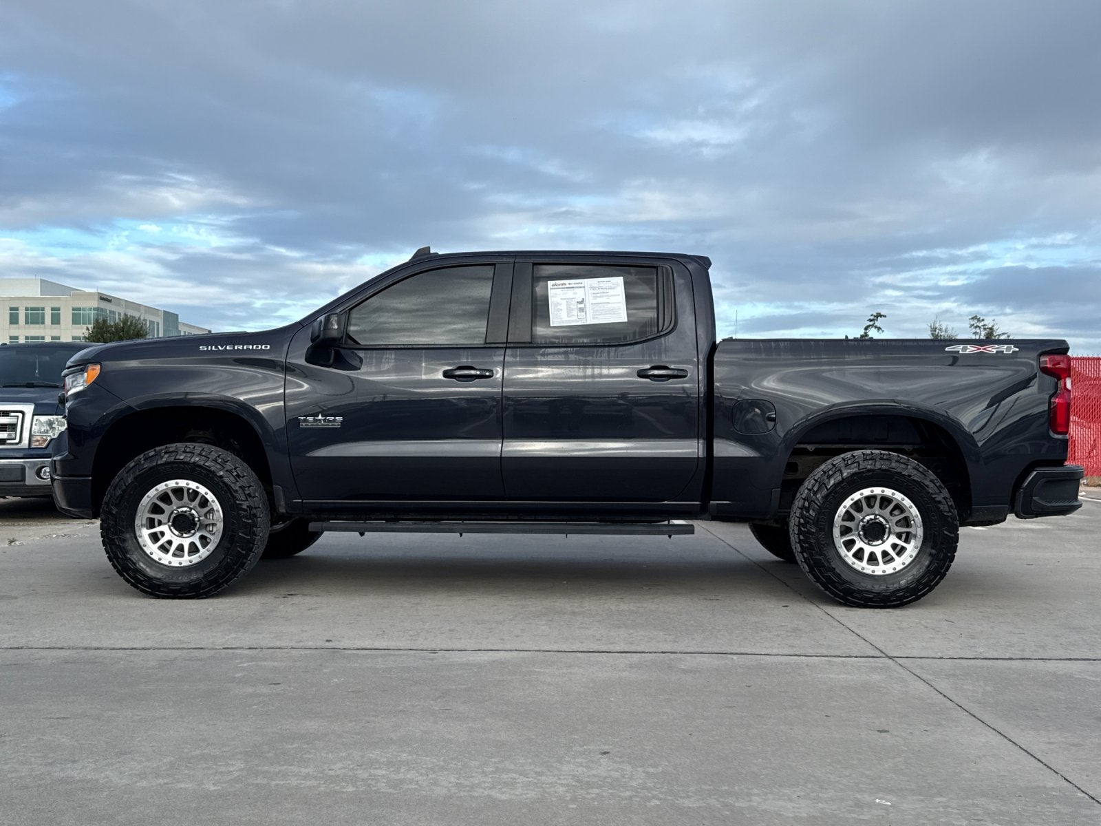2023 Chevrolet Silverado RST