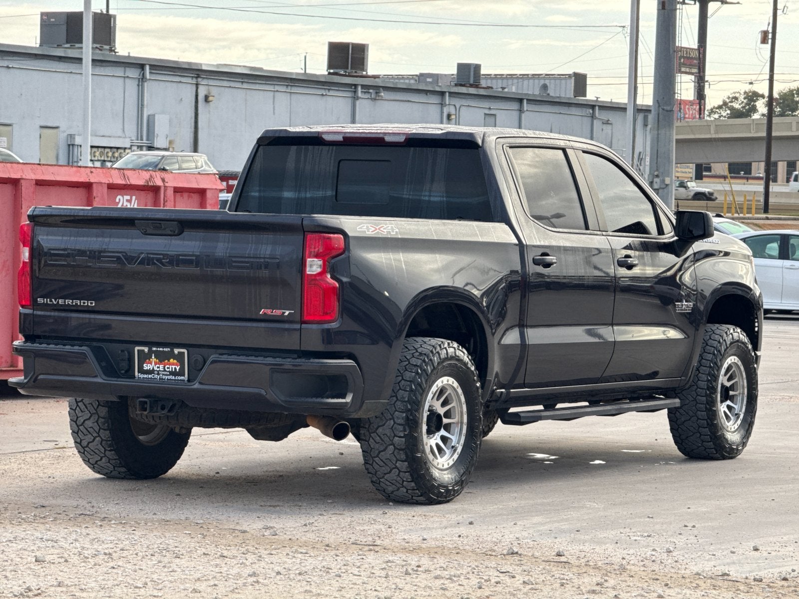 2023 Chevrolet Silverado RST