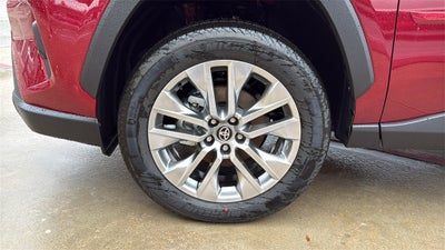 2025 Toyota RAV4 XLE Premium