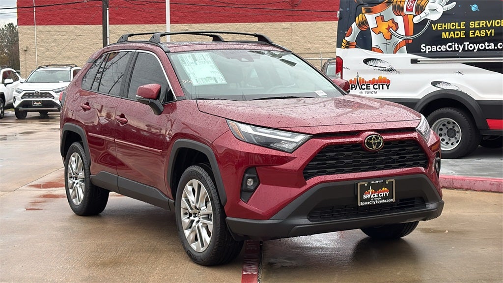2025 Toyota RAV4 XLE Premium