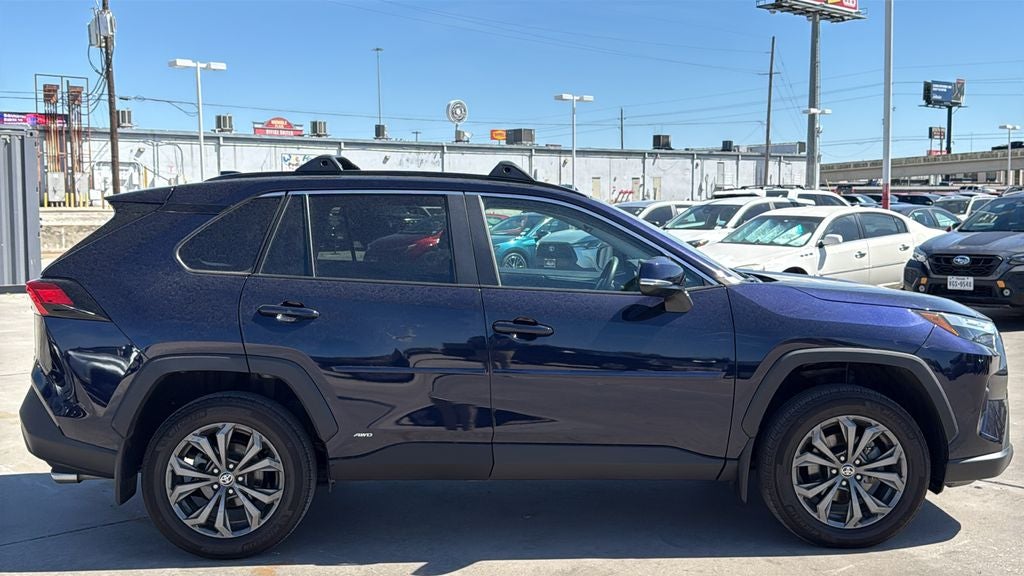 2024 Toyota RAV4 HYBRID XLE Premium