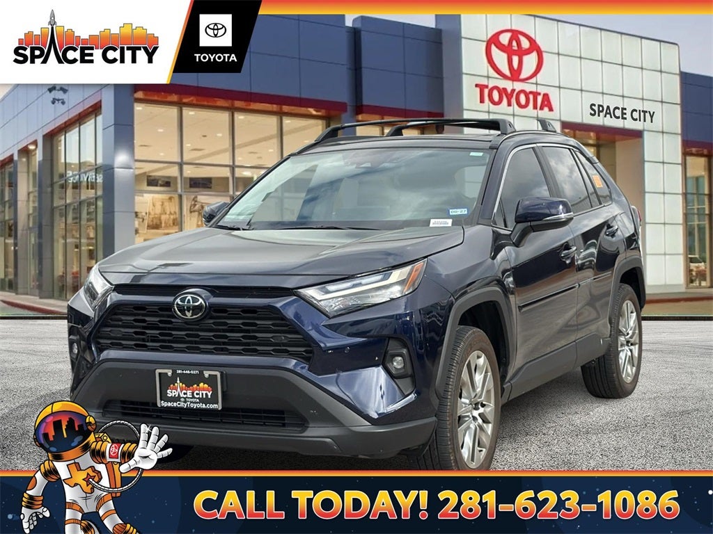 2025 Toyota RAV4 XLE Premium